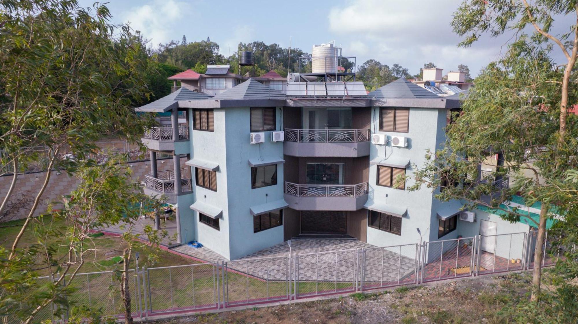 Magnum Villa بانتشجانى المظهر الخارجي الصورة